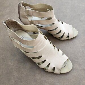 INC Gilibsq Heels